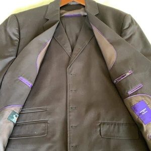 Statement Italy Mens Suit